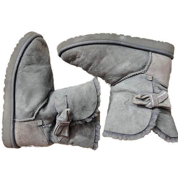 UGG Leather Suede Ankle Shearling Style Boots Gray Bow Rhinestone - Picture 1 of 7